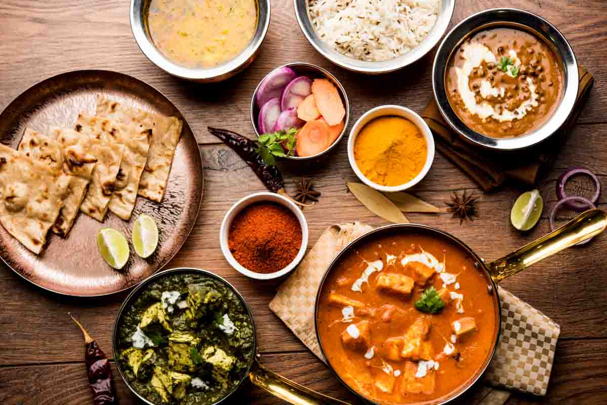 Färgglad indisk mat